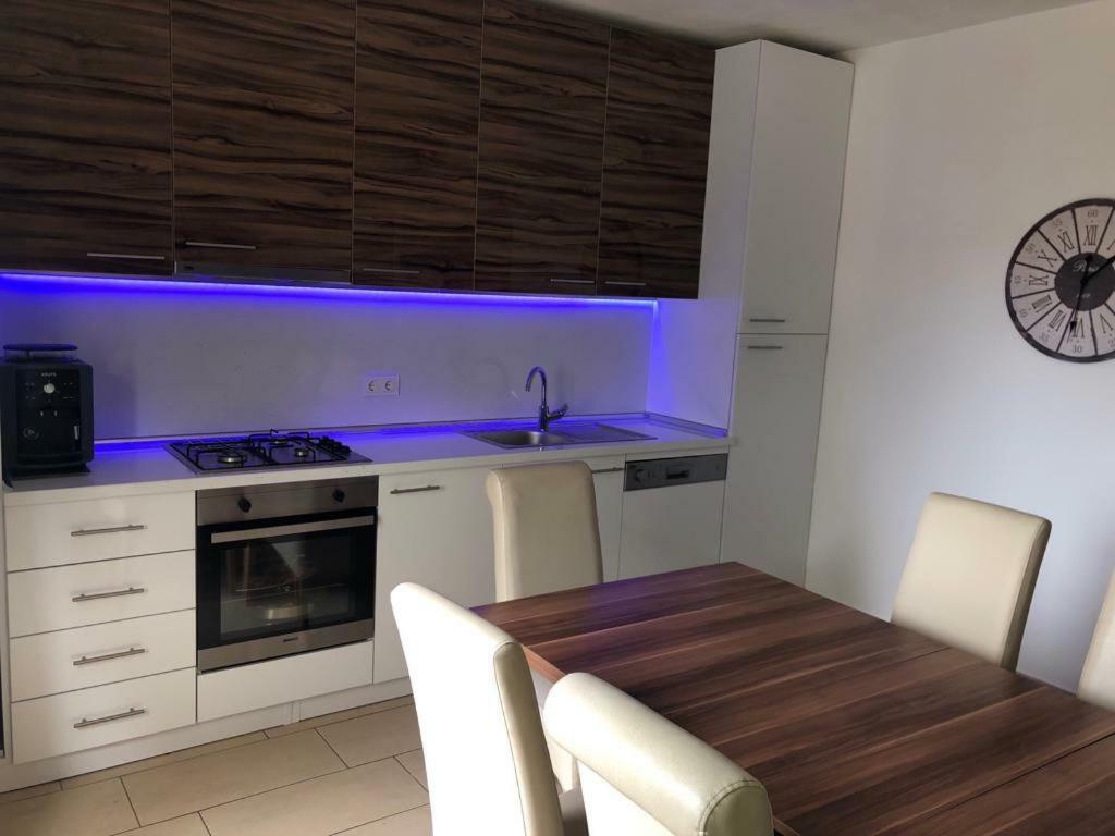 Holiday Home Luka Pridraga Exterior foto